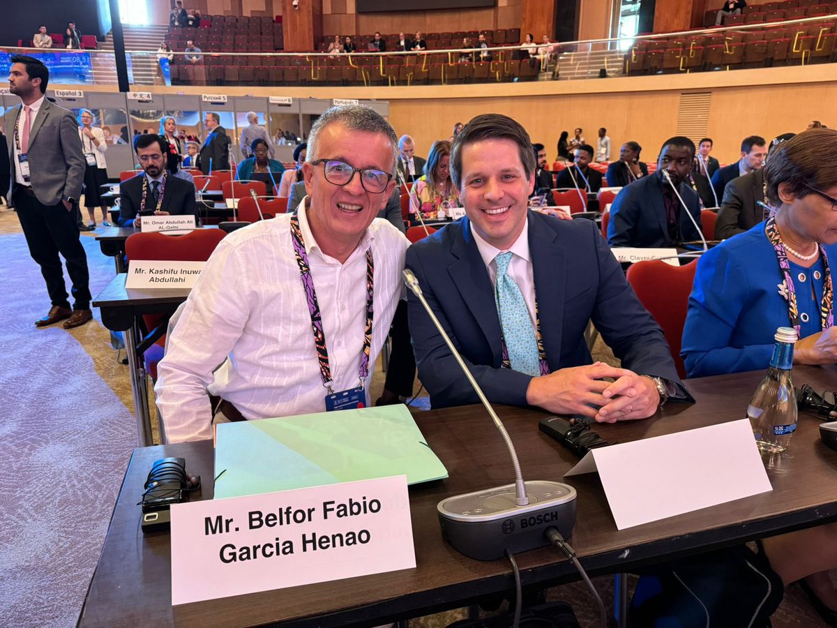 Ministerio_TIC's tweet photo. El viceministro, reconoce que la educación digital es un pilar para el #GobiernoDelCambio y se han desarrollado iniciativas que van desde la alfabetización, formalización y la sensibilización. https://t.co/OPcp2CjDUC