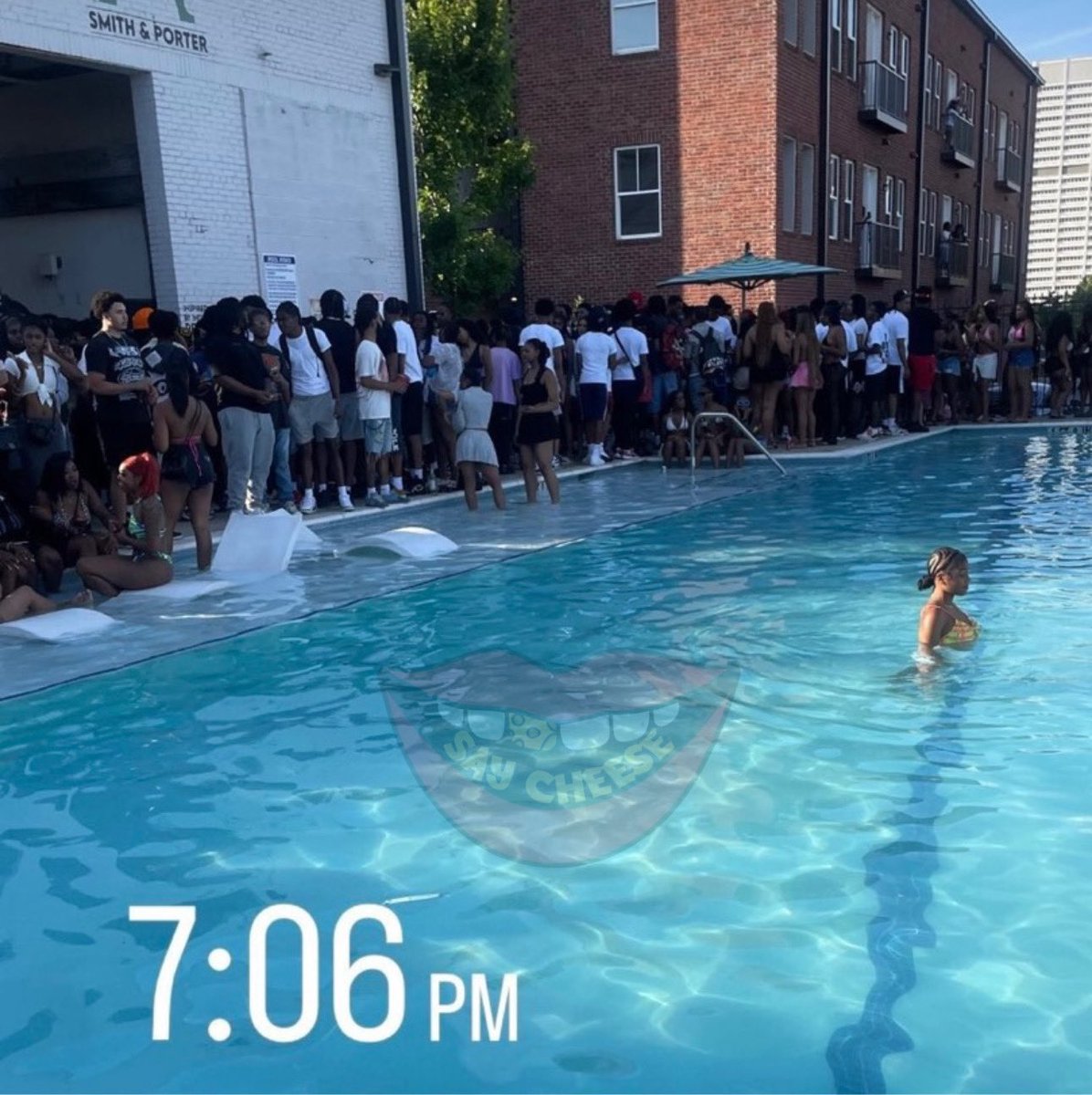 Woman is going viral for being the only one in the pool, at a pool party.
