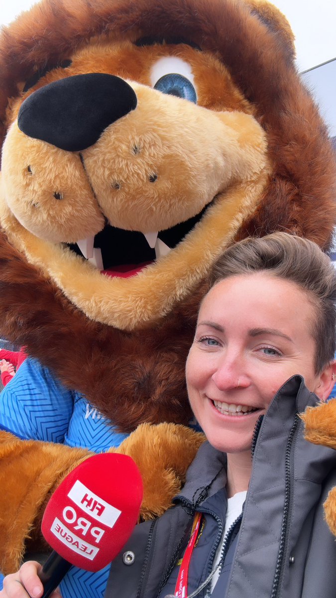 I get to interview the best characters! <a href="/FIH_Hockey/">International Hockey Federation</a> <a href="/GBHockey/">Great Britain Hockey</a> <a href="/tntsports/">TNT Sports</a>