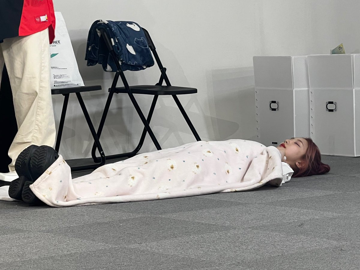 hdyeojin's tweet photo. 💤 https://t.co/cHtY5pIQAW