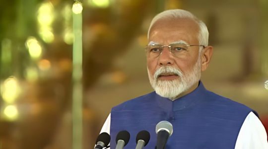 KaranMoon4's tweet photo. देश के प्रधानमंत्री के रूप में शपथ ग्रहण करने पर श्री @narendramodi जी का हृदय से अभिनंदन! 🙏🏻💐 https://t.co/oWrMimTBTw
