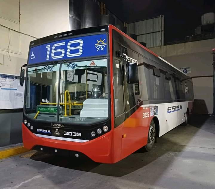 BondisATR's tweet photo. El nuevo 3035 de #Linea168 ya está listo para salir a la calle.
#Agrale MT 17.0 LE Plus #TodoBus Retiro https://t.co/EhiHrNjiny