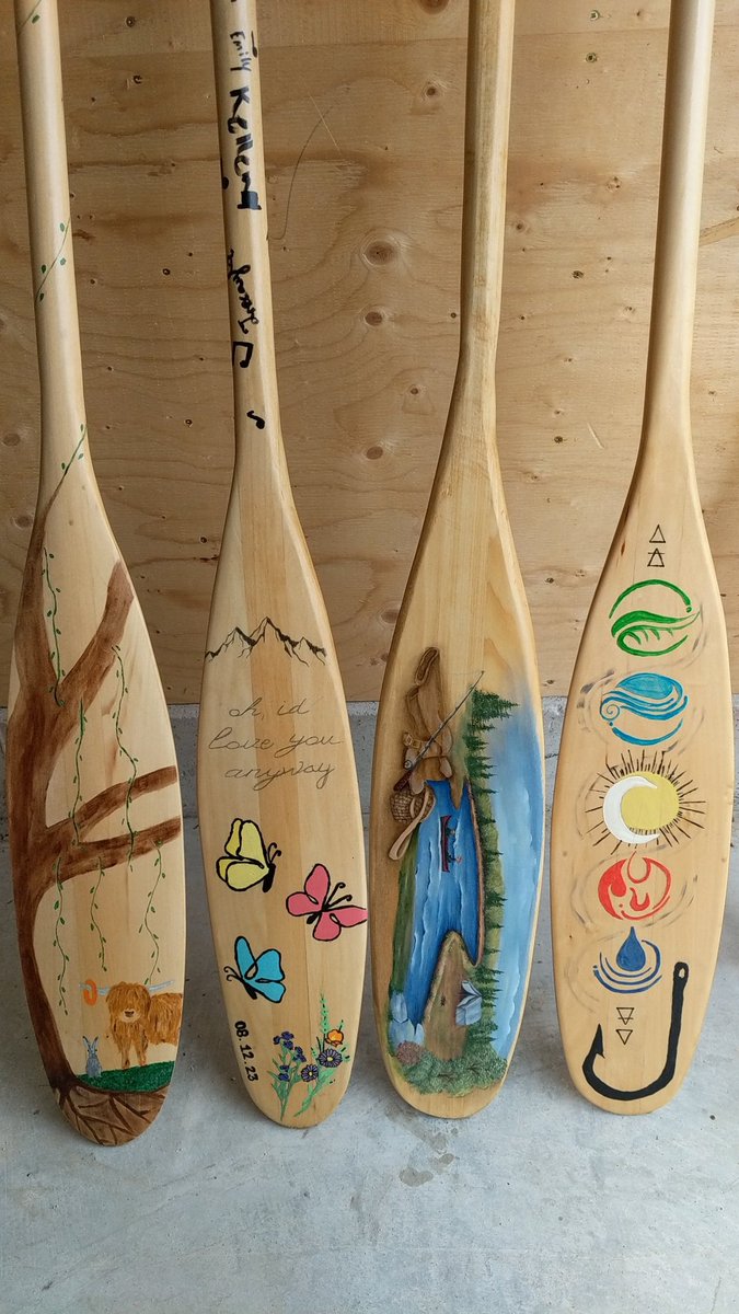 Another set of amazingly designed paddles....ready for the year-end trip!