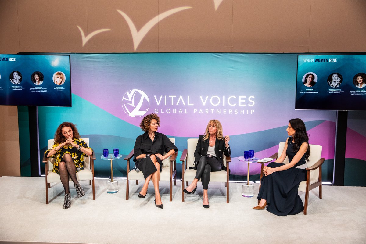 HumaAbedin's tweet photo. 1/3 Thrilled to moderate an incredibly inspiring panel at this year’s @VitalVoices Festival with 3 trailblazing women who have shattered glass ceilings: fashion icon
@DVF, Donna Langley, Chairman of Universal Studios &amp;  Bonnie Hammer, Vice Chairman of @NBCUniversal. https://t.co/aaLsjo5m6G
