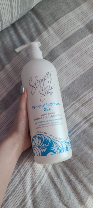 Got a new big bottle of lube 💦 https://t.co/Rp1tHgMxzx<a href="/tag/svakom"class="tags"><span>#svakom</span></a><a href="/tag/cici"class="tags"><span>#cici</span></a>