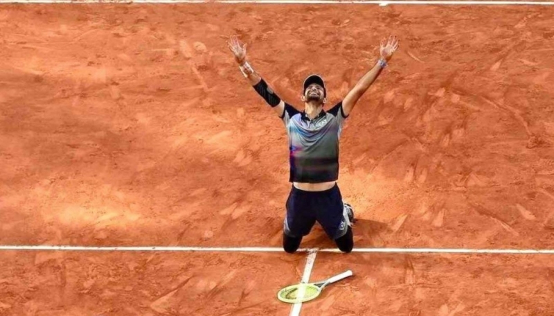 #Deportes | Esta es la opinión de <a href="/martinezchino/">Claudio Martínez</a> sobre el triunfo de <a href="/CheloArevaloATP/">Marcelo Arevalo</a> en el Roland Garros.

Marcelo Arévalo: el mejor deportista de la historia de El Salvador

dem.sv/f29ka