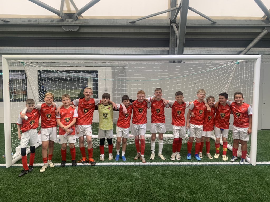 South B'ham Football (@sbpsfa) on Twitter photo It wasn’t to be in the Chris Smith Cup final on Friday.
A painful extra time winner saw us fall to a 3-2 defeat. Congratulations <a href="/WolvesSchools/">Wolverhampton SFA</a>
These lads have been outstanding all season. Fantastic attitudes from all with lots of improvement made!
You’ll be missed boys! It wasn’t to be in the Chris Smith Cup final on Friday.
A painful extra time winner saw us fall to a 3-2 defeat. Congratulations <a href="/WolvesSchools/">Wolverhampton SFA</a>
These lads have been outstanding all season. Fantastic attitudes from all with lots of improvement made!
You’ll be missed boys!