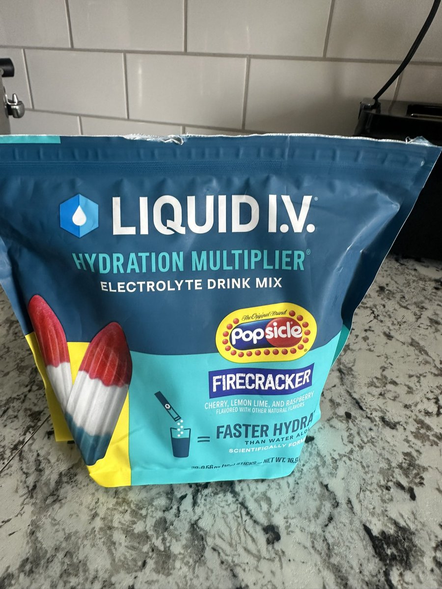 GratefulKeg's tweet image. Not only are these the greatest tasting things I’ve ever had. They also make me feel like i could face god and walk backwards into hell.