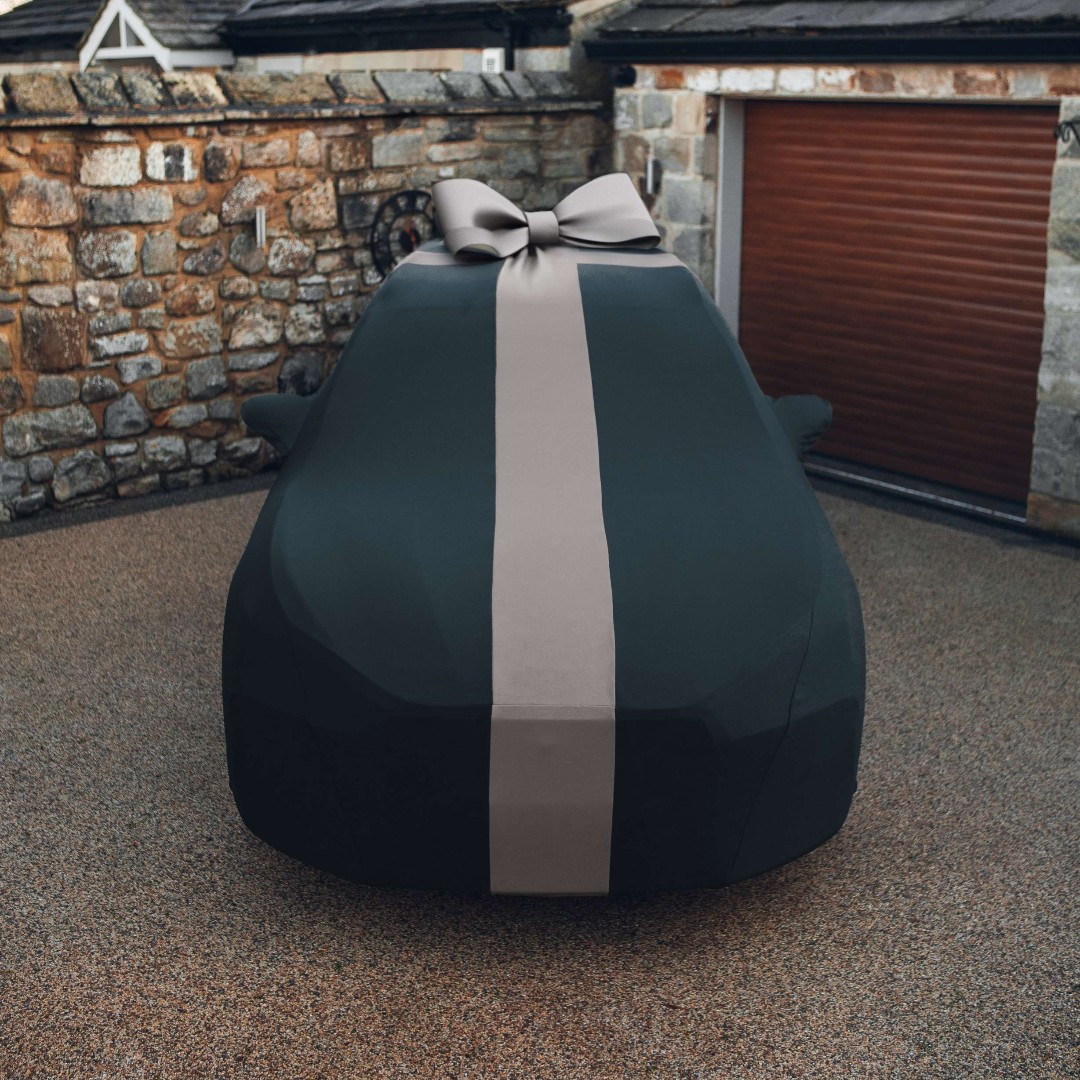 Here's your 1-week reminder!

Father's Day is coming up next week! If you'd like to surprise your dad with a gift voucher, redeemable on any of our products, now is the perfect time.

Shop now - specialisedcovers.com/gift-voucher
