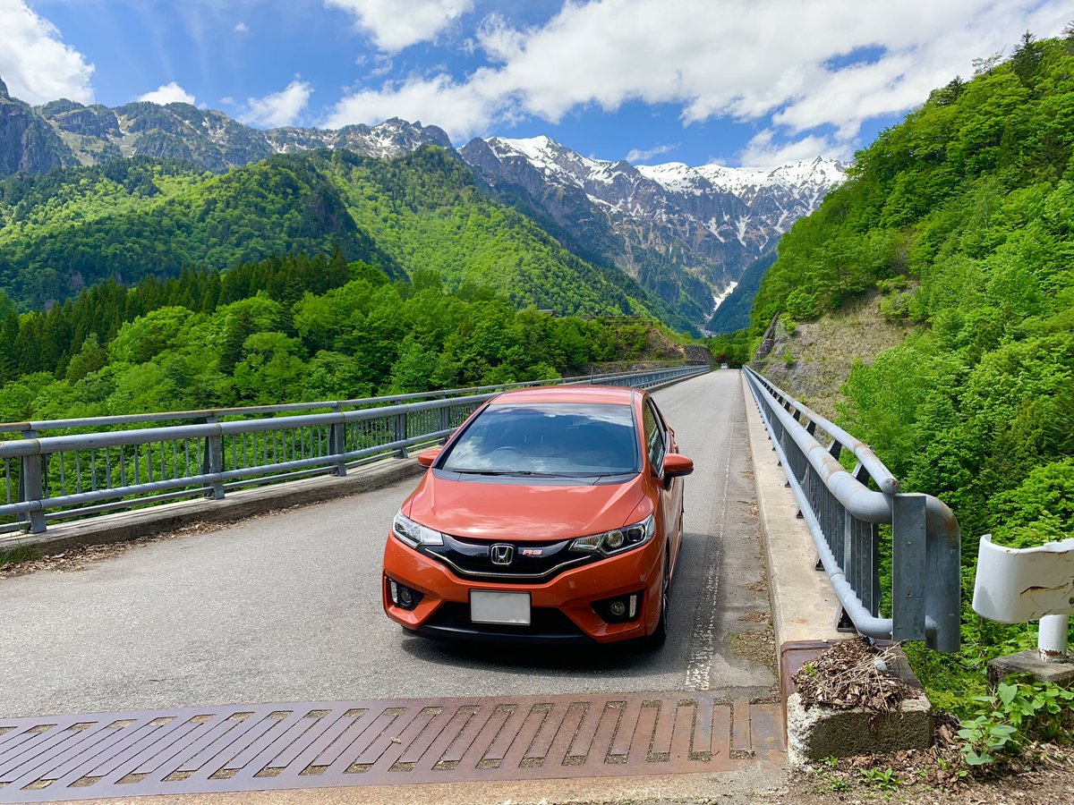 KENROU_28's tweet photo. 固定用

名前:KENROU

出身:名古屋市
愛車遍歴
バイク🏍️【CBR400R/CBR954RR】
車🚗【FITRS/civc type R(fk8)】

NOW🚗
 FIT RS (e:HEV)
旅好きです。各地に出没します。
最近は九州 https://t.co/H3v23z4jOF