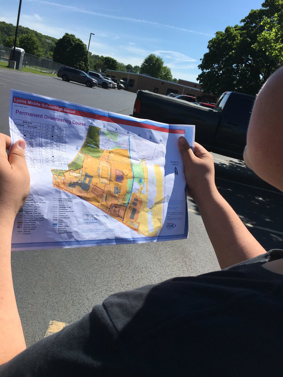 mrwinslowroom14's tweet photo. Lyons students participating in World Orienteering Week 2024. #worldorienteeringweek @LyonsSchools https://t.co/aQMabiAV5q