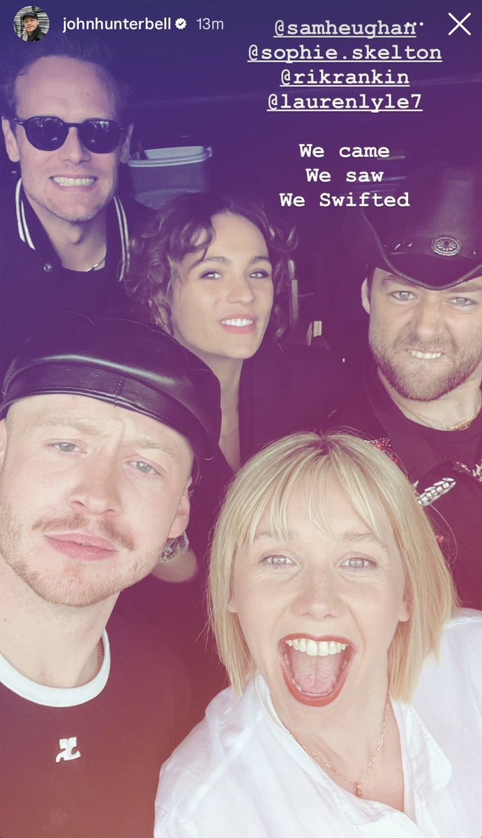 tarastravels's tweet photo. I think of all the #swiftlander photos & videos the cast has shared, this might be my favourite. 🙌🏼😂 Love how much fun they all had together, and that they chose to share their joy! (and custom outfits😮💨🕺🏻 @RikRankin) #OutlanderSwifties
📸 John Bell’s IG https://t.co/blg8iyPzPD