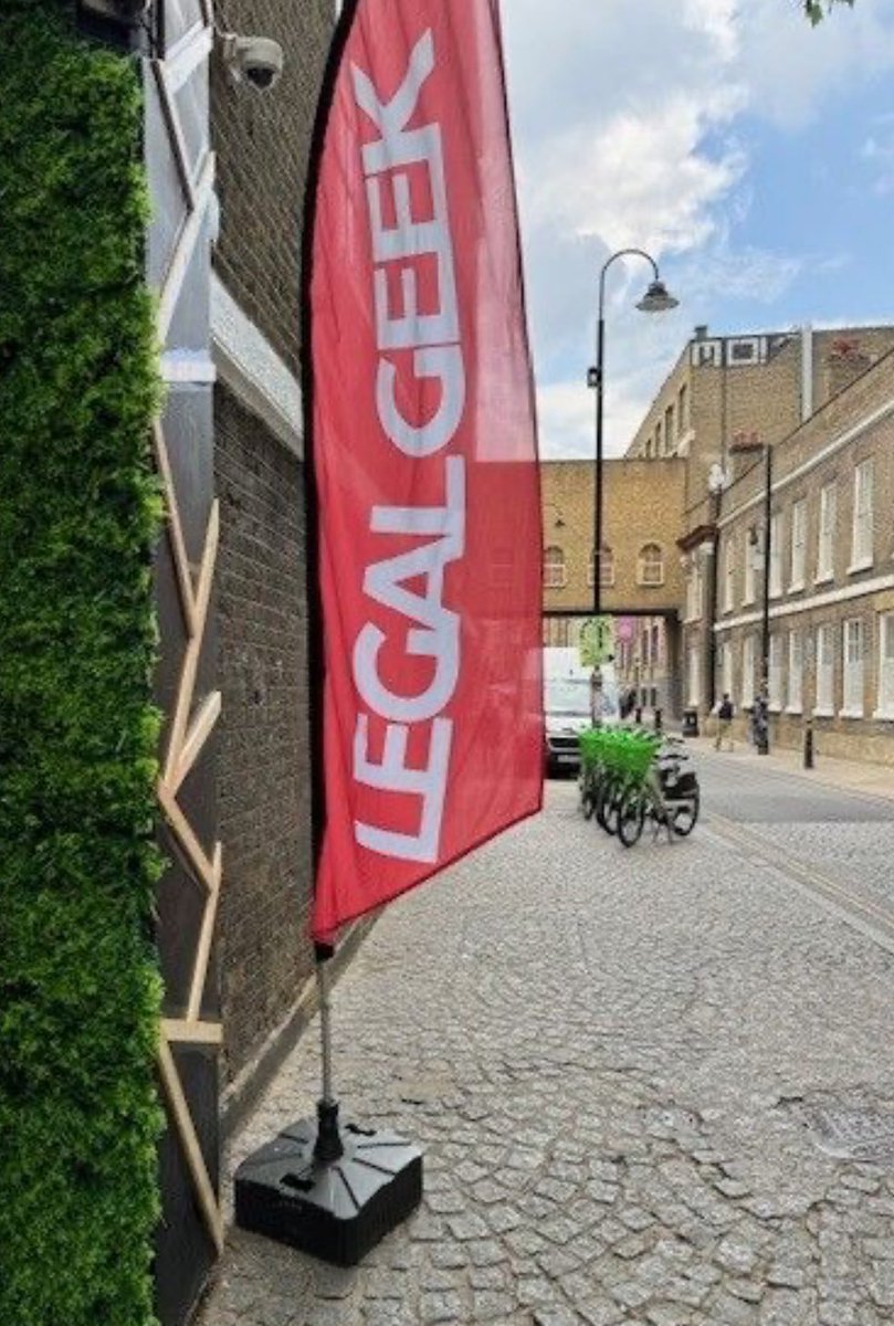 HallBrownLaw's tweet photo. @HallBrownLaw's James Brown spoke at #LegalGeek 2024 last week. James contributed to a session on "Using personality, expertise and tech to compete in a competitive legal market" with other members of @TheLawSociety’s #Leadership and #Management Committee.  👏👏👏

#Familylaw https://t.co/cygi9qdKsJ