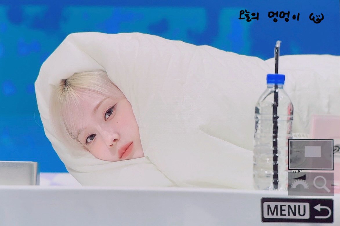 アザラシ冬子が謎すぎて良すぎた😂

#winter  #aespa  #윈터  #에스파 