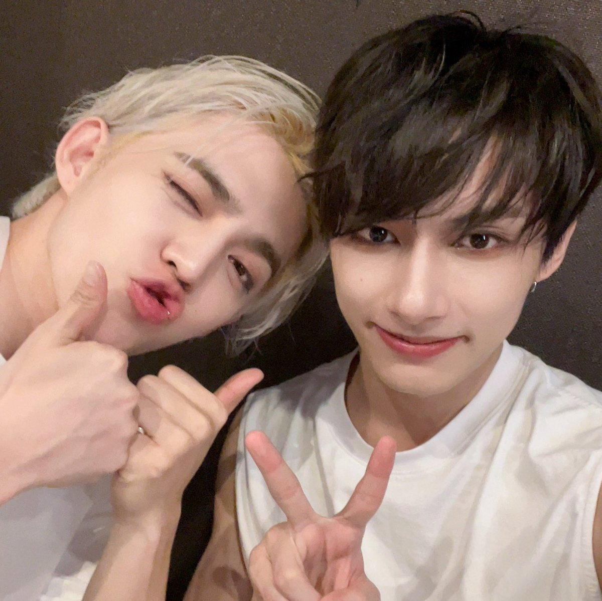 cheolsoozone's tweet photo. HAPPY JUNNIE DAY 🐱🤍

#냥이_차오른단건_준휘_생일이란뜻이야
#JUNmeowDAY @pledis_17 https://t.co/vofnbZzgNG