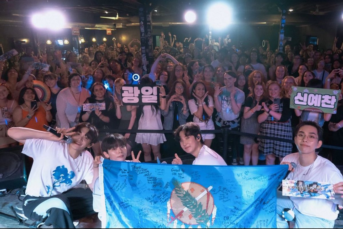 onebyLUCY's tweet photo. hello! i’m looking for mutuals who like #lucy! :3
— coi 16 theythem
— lucy ult since april 2024, casual fan since june 2023
— saw lucy in okc! <3
— please join me in my descent into madness…
#promotwt #kpoptwt #walwaltwt #루시
♡ / ↻ to spread! https://t.co/jYPuczGq5W