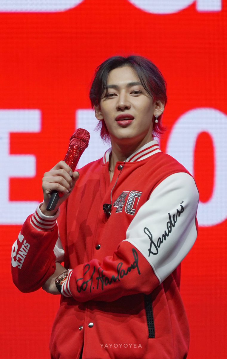 BoonjitKanda's tweet photo. ขอคนละ1รี ขอแท็กทะลุ 1M 

BAMBAM AT KENTUCKY TOWN
#KFCxBamBam
#FriendofKFCThailand
#BamBam #뱀뱀 @BamBam1A https://t.co/T7FpSfBquI