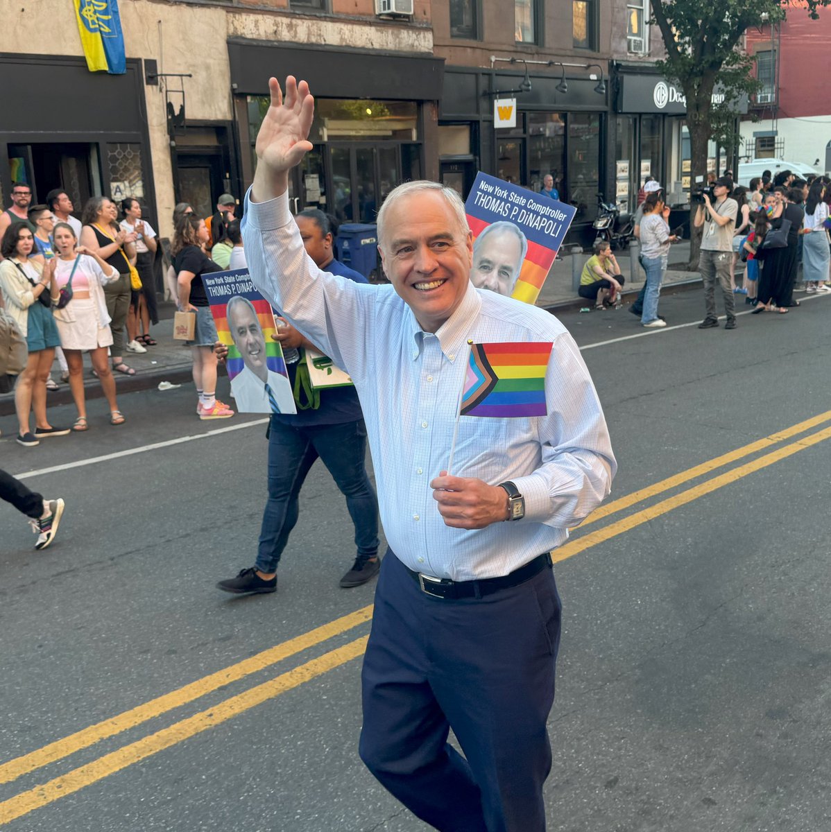 NYSComptroller's tweet image. A great time at #BrooklynPride2024 Twilight Parade last night! In its 28th year, Brooklyn Pride is one of NYC’s longest running Pride events celebrating the LGBTQIA+ community!