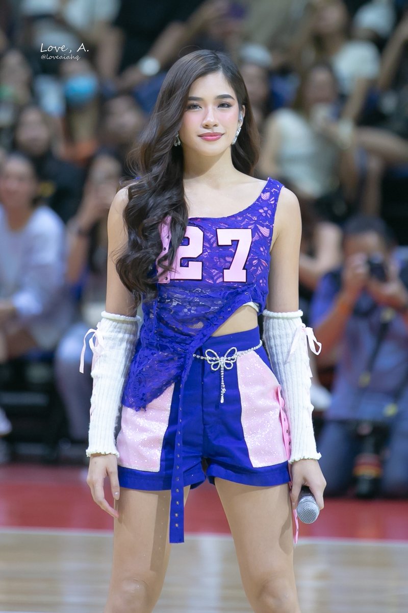 loveaiahq's tweet image. the first of many... 🥹❤️

launching this account for Aiah 📸
06022024 BINI at Star Magic All Star Games 2024
#BINI_AIAH #BINI @bini_aiah @BINI_ph