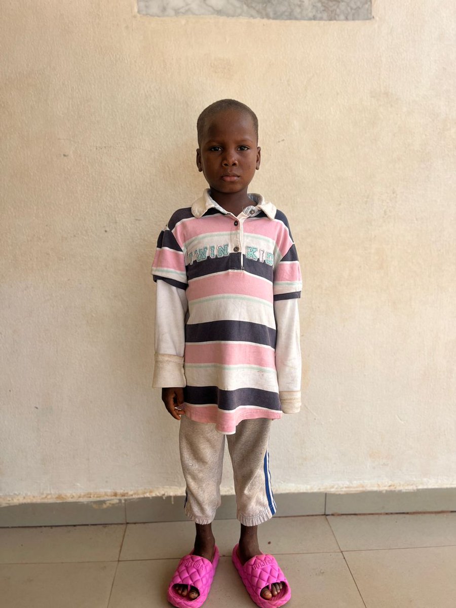 GistReel's tweet photo. Delta Police PRO SP Bright Edafe appeals to the public for assistance in reuniting Chinedu Odogwu from Enugu with his family. According to him, the child was brought to Ibusa Police Station by a good Samaritan and identified his parents as Charles Odogwu and Ebere Nwatu. https://t.co/oEZWiR8L1d