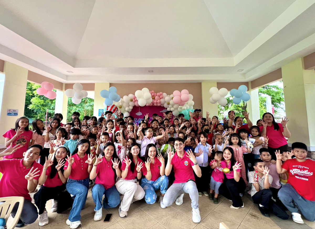 PogingPangulo's tweet photo. You're the best Dako ng Ocampo, thank you so much sa mga di malilimutang karanasan.
Sa mga iba't ibang aral na tunay kong dadalhin kailanman🥺
#Ocamporce🫶
#PagsambaNgKabataan #PNK
#34thAnniversar https://t.co/8NZJZMBlaA