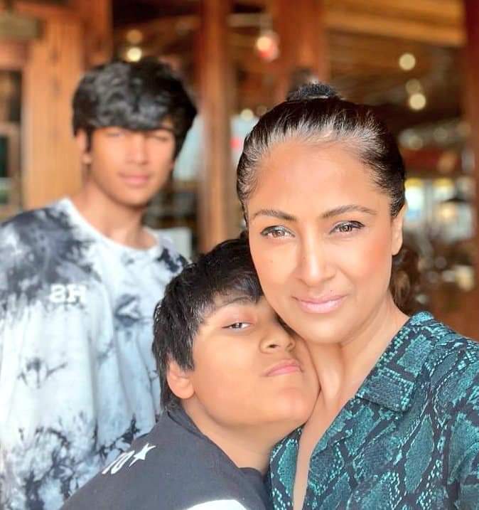 kayaldevaraj's tweet photo. June 11th, Deepak Bagga, Simran Bagga 's Son #Adheep Birthday.
#Simran @SimranbaggaOffc https://t.co/wPvijiick1