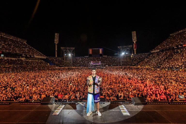 enano bostero 𓆩𓆪 tweet media