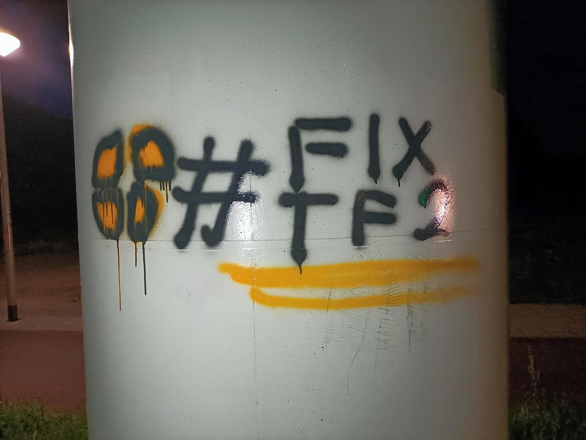 valveirony's tweet image. 