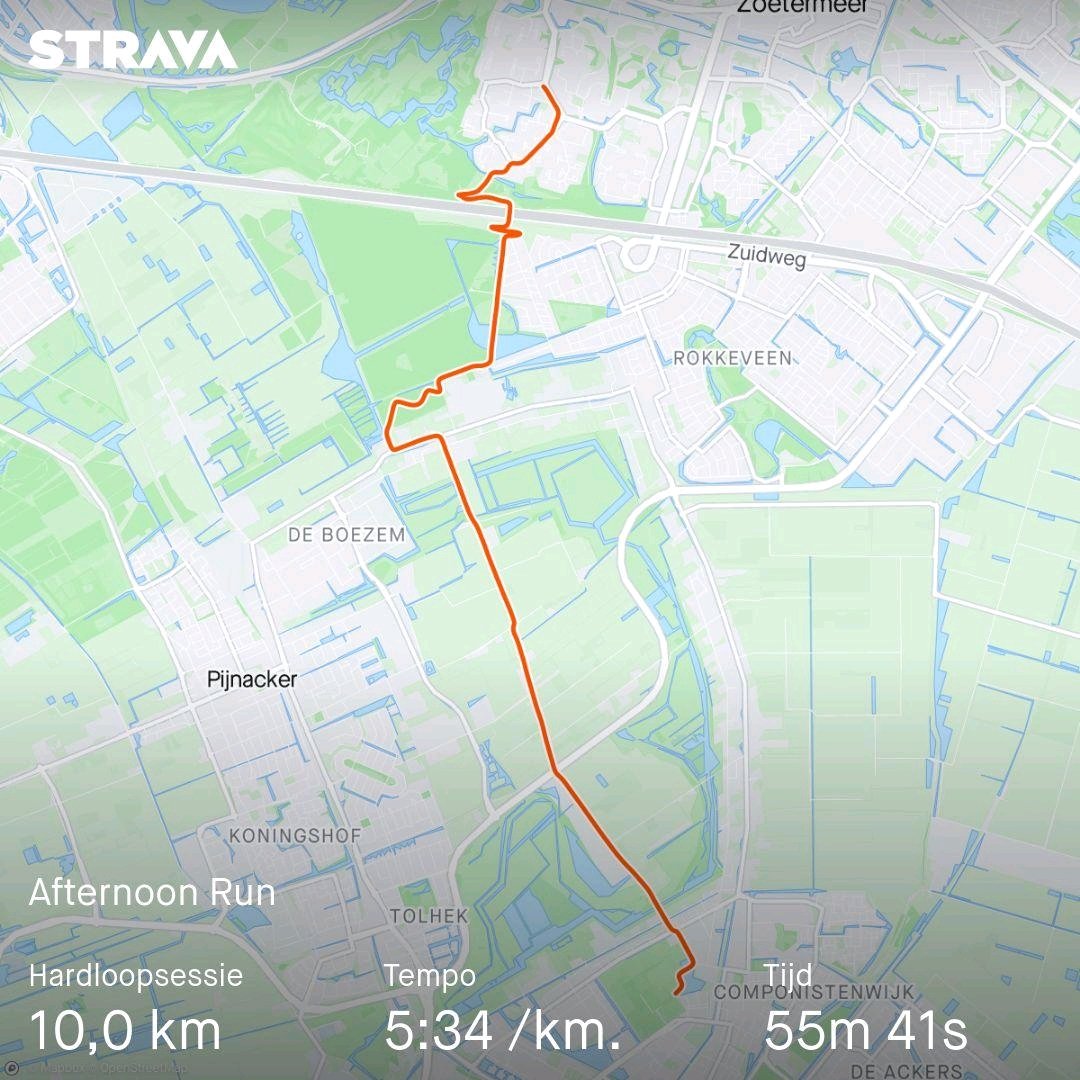 RunningAbove50's tweet image. Rustig loopje vandaag. Komende week wel weer intervallen... #garmin #beatYourself #fit50to65