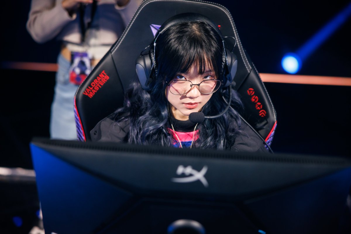 🏆 Weekly Valorant Giveaway (Total 4,000 VP) 🥂

To participate in the giveaway: Follow <a href="/ValorantXs/">Sarah xs</a>

💟Like and Retweet 3 posts from my profile.
💗Tag your 2 Friends = 1.5% Win Rate Bonus 😉

Winners will be declared in 6 DAYS 🏆

GL!  #VALORANT #ValorantMasters