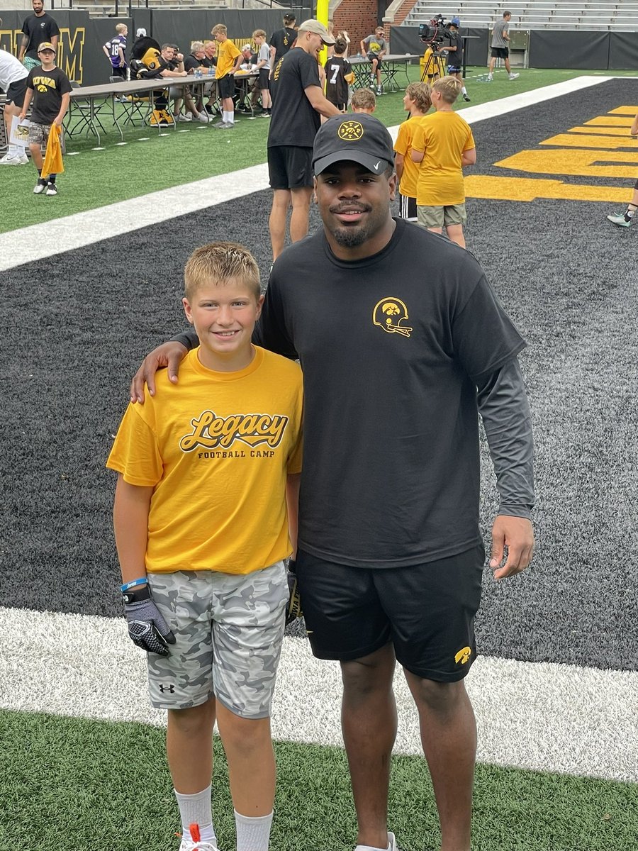 WilliamBadgley's tweet photo. Liam had a blast at Hawkeye football camp yesterday. #HawkHawkHawk https://t.co/dycaxl6ZU1