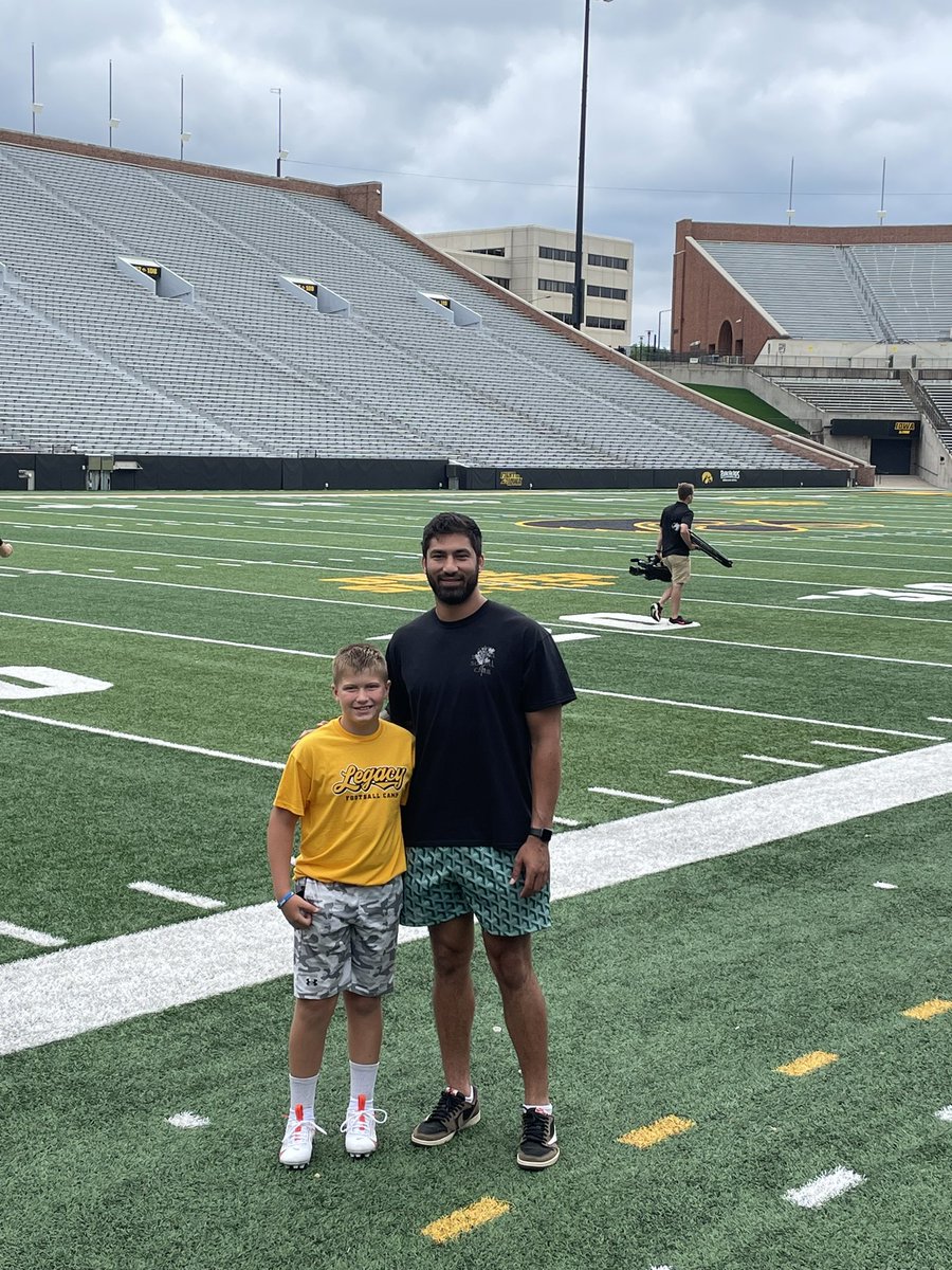 WilliamBadgley's tweet photo. Liam had a blast at Hawkeye football camp yesterday. #HawkHawkHawk https://t.co/dycaxl6ZU1