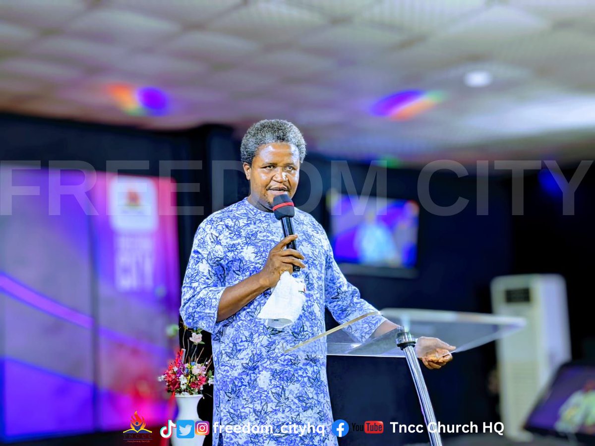 Freedom_cityHQ's tweet photo. We were blessed by the Prophetic Declarations and Ministration of DR OLUMIDE EMMANUEL on Thursday. It was indeed is an unforgettable experience.
We are thrilled to have you, Sir.
Thank you for honouring us with your presence.
Kingdom Blessings Ahead!
#tnccc
#KingdomWealth https://t.co/IKWJsPpzRM
