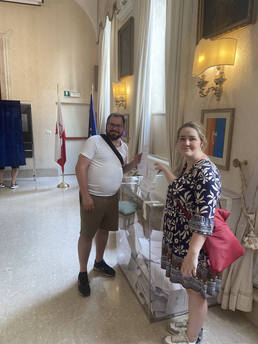MostowyMich's tweet photo. Byliśmy, głosowaliśmy, choć daleko od domu ;)  #WyboryPE2024 https://t.co/OOUQTRGpQY