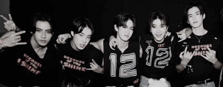 พระเอกฟิค