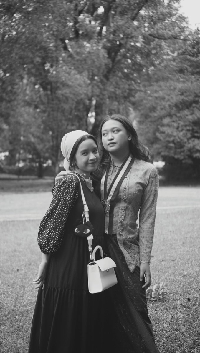 Sabodabo1's tweet photo. Perks of having brother who's a photographerr = free tidak usah bayar 🥰 https://t.co/GtO8HiWR1F