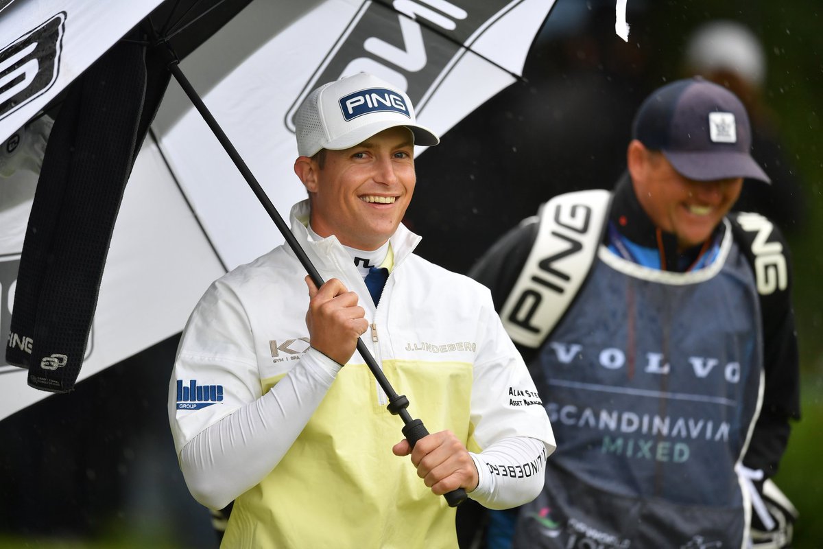 bouncespmgt's tweet photo. IT'S A SILVER...🥈

A podium finish in Sweden at #VolvoCarScandinavianMixed for @CalumHill_golf 💫

In an incredible end from the leader, coupled with a strong finish of his own, a final round 69 (-3) is good enough for -16 total and a tie for 2nd👏🏼👏🏼

Next stop..🤵🏽‍♂️👰🏼‍♂️❤️

⛳️🇸🇪🏌🏼‍♂️😎 https://t.co/IvDZWmkf7M