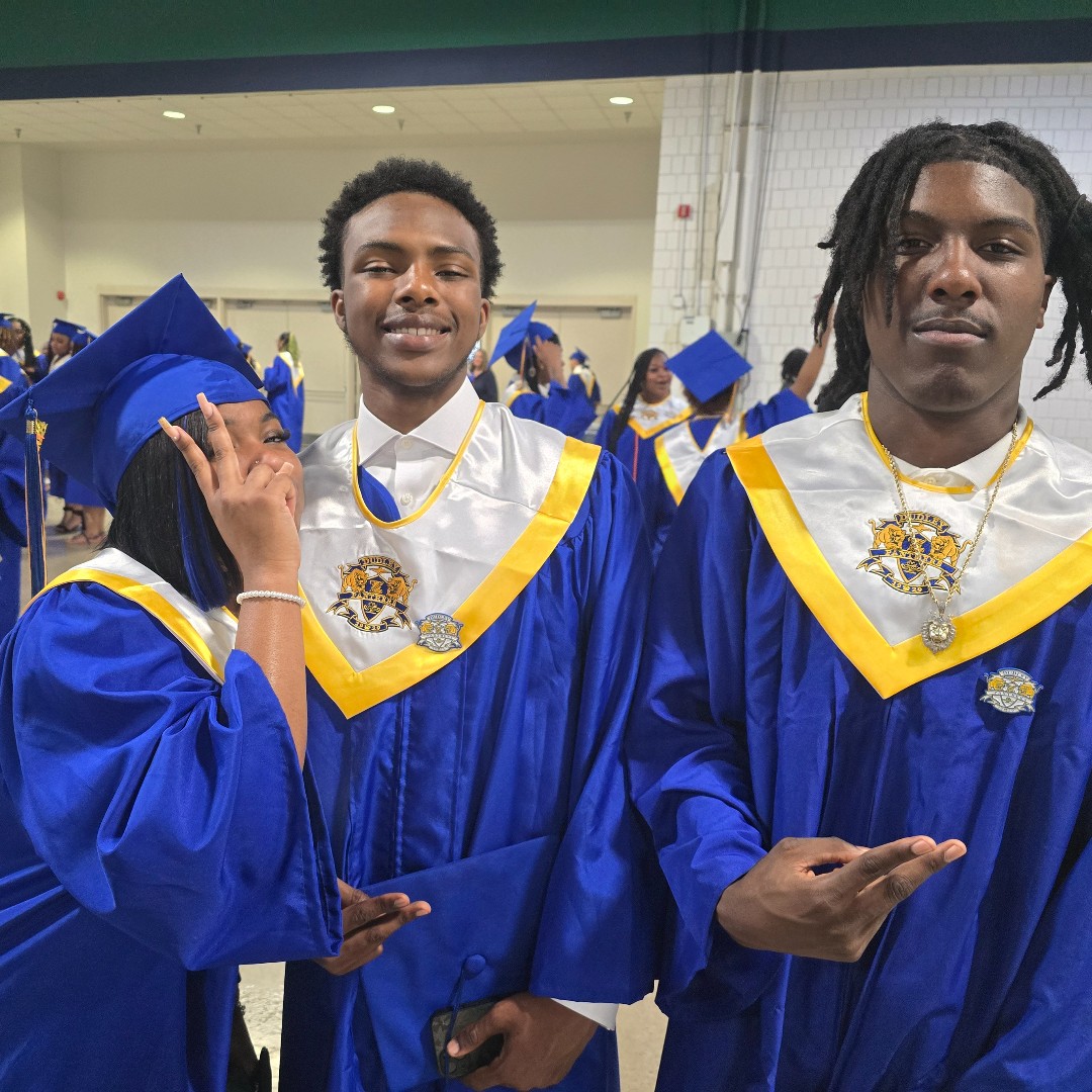 #GCSGrads | Dudley High’s Class of 2024 has accumulated over 13,000 service-learning hours, preparing for the next phase in their lives. Watch their ceremony here: gcsnc.com/Page/89719