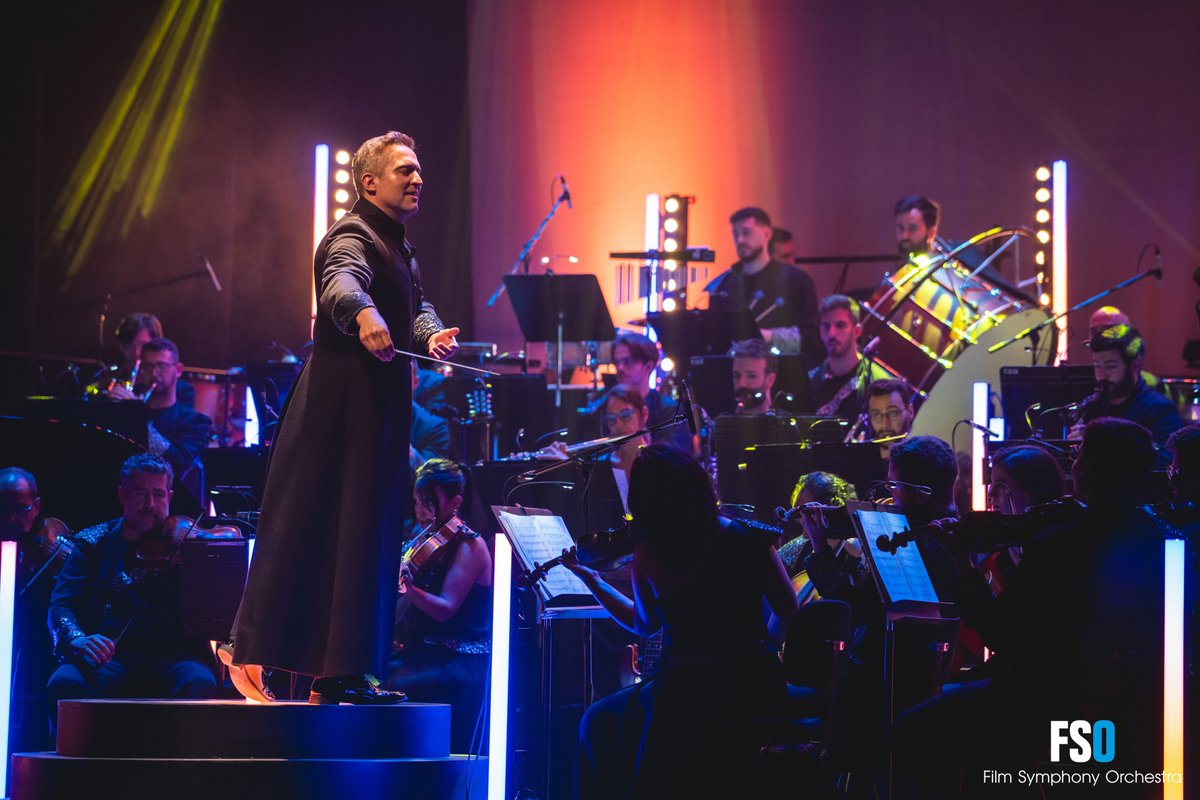 FilmSymphony's tweet photo. ¿Puede haber sido una noche más mágica que la de ayer?✨ No lo creemos. Nos moríamos de ganas de visitar el Teatro Villamarta, y ha sido increíble 🥰¡#FSOHenko #HenkoLaGira #FilmSymphonyOrchestra https://t.co/7WN7CmJiml