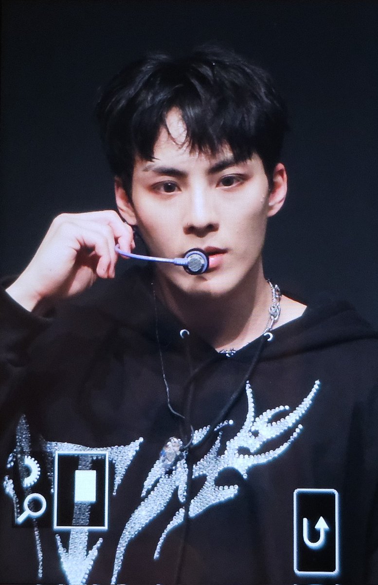 ipple0826's tweet photo. 240609 TAN FANCON
팬콘 열어줘서 고마워❤️
#서성혁 #성혁 #TAN #티에이엔 https://t.co/8r3CuPqWdK