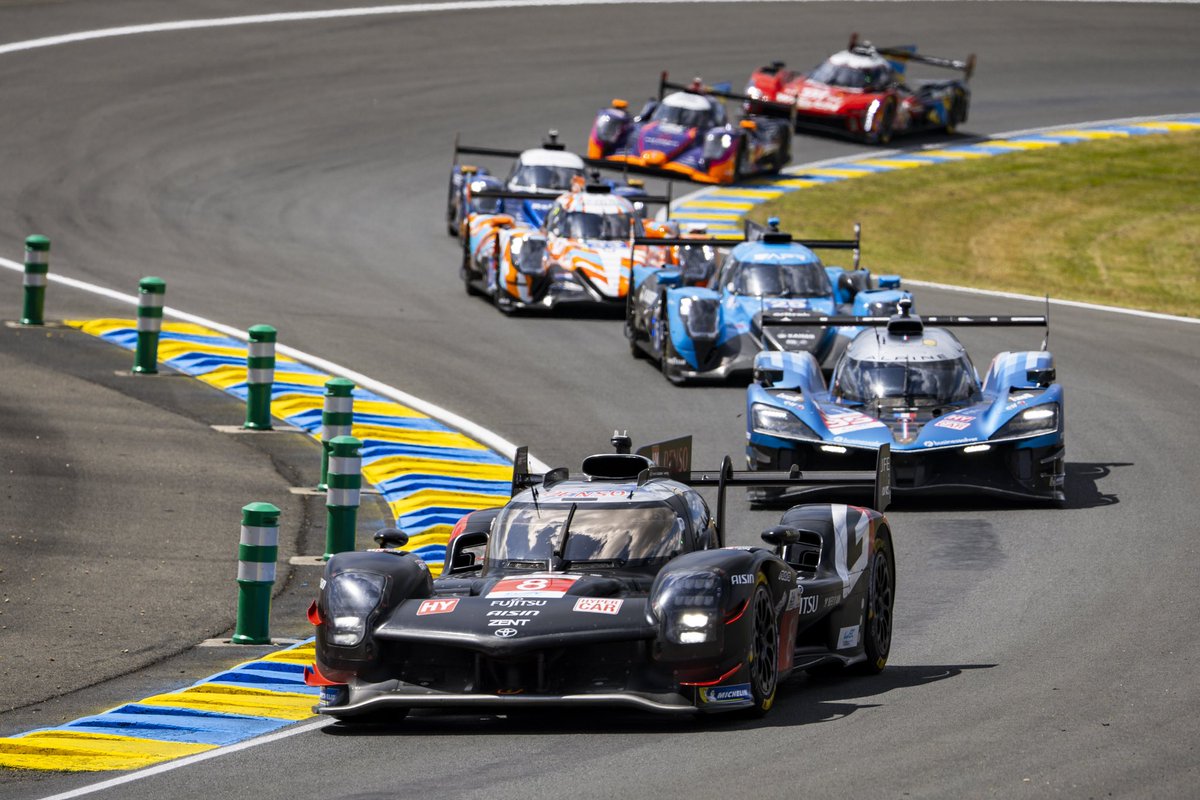 FIAWEC's tweet photo. Simply magnifique. ❤️ 

#WEC #LeMans24 https://t.co/PwzbsxOr7p