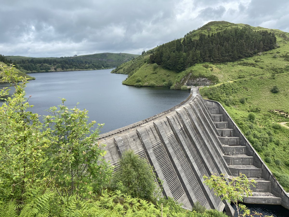 imkegoal's tweet photo. Busman’s holiday again for me today 😃Teamed up with friend and colleague Tyanna to hike to the Source of the Severn. Added Clywedog reservoir for good measure. Last time I visited Clywedog I was at Uni. So proud to say I now work in the field I learned about 24 years back. https://t.co/G6Y9L7Rs3c