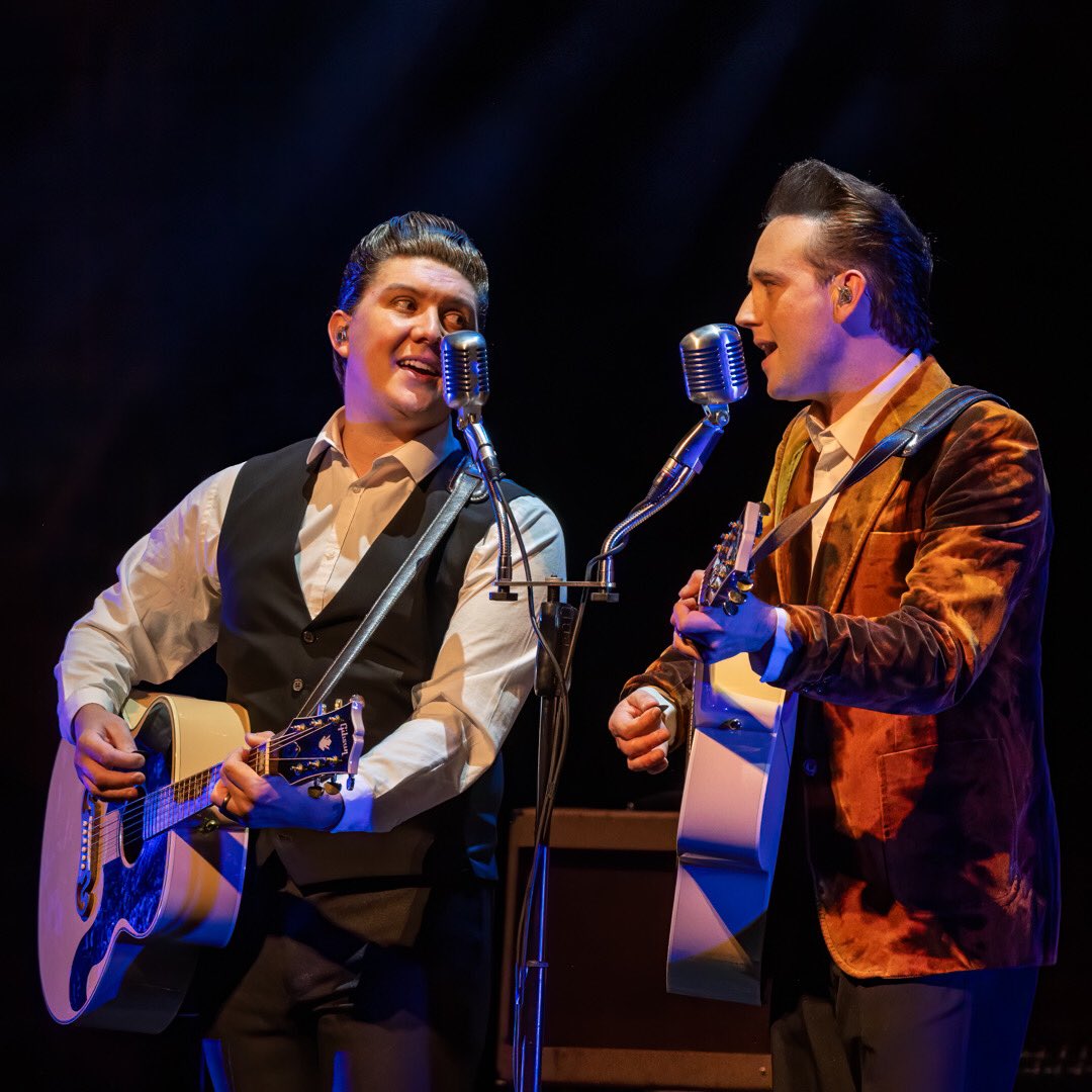 ImageryPM's tweet photo. Amazing show by Walk Right Back👌at the @FloralPavilion
If you get the chance, go and see them on tour, you’re in for a treat 👍
#walkrightback #everlybrothers #music #livemusic #floralpavilion #rockmusic #countryrock #popmusic #countrymusic #doneverly #rocknroll #phileverly https://t.co/3agcyExjh0
