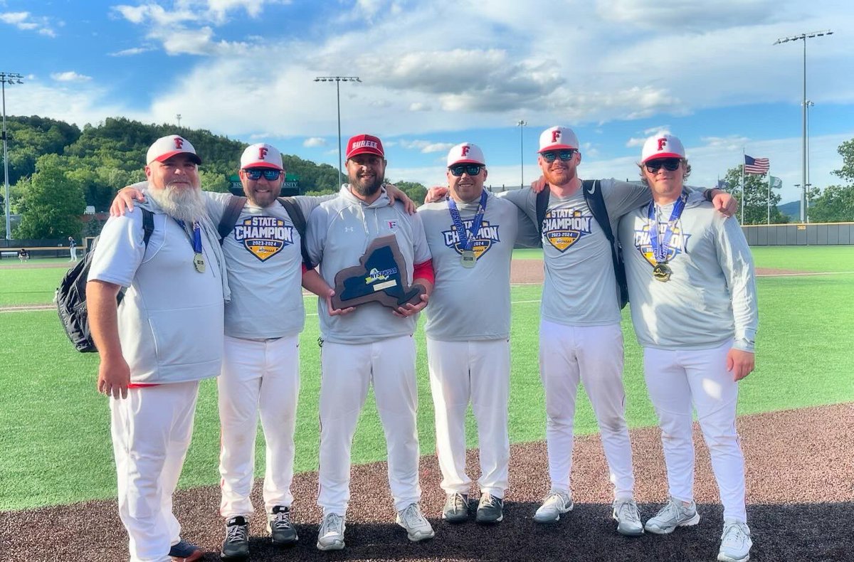 Your 2024 NYS AAA Champions‼️
Thank you families, fans and booster club supporters for all that you did to make this year a success, to our coaches for your dedication, time and taking them all the way and to our players for giving it your all this season!
Until next year‼️⚾️
