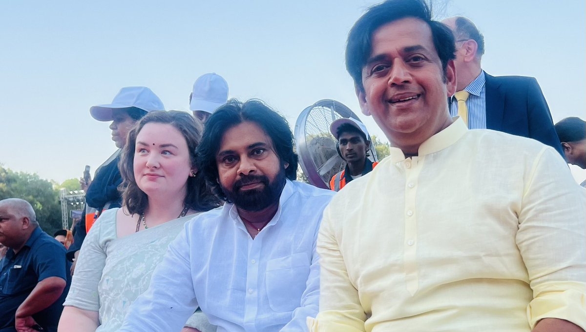 ravikishann's tweet photo. Powerstar @PawanKalyan  garu @JanaSenaParty https://t.co/FRrJ29QNR1