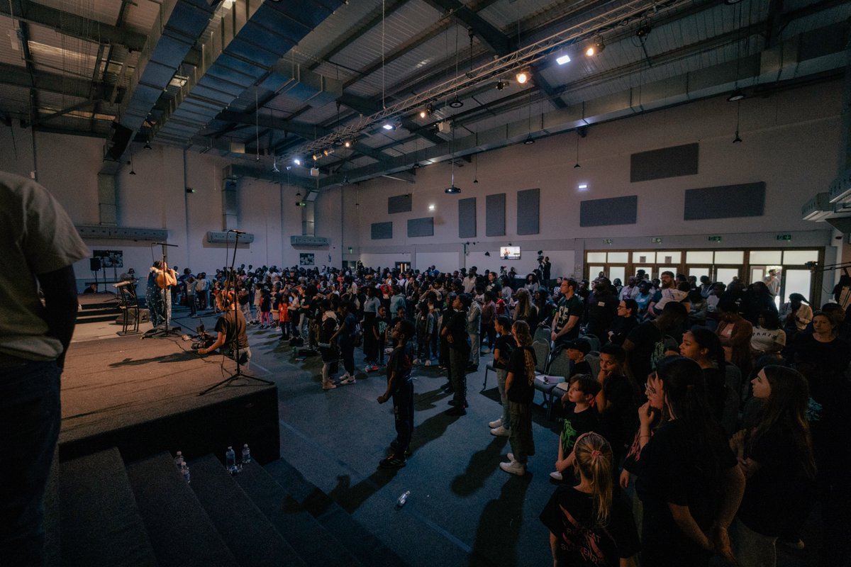 PrayerStormUK's tweet photo. THIS GENERATION BELONGS TO JESUS ✝ 🌪

#HolyGhostFire #FreshOutpouring #PrayerStormKids https://t.co/IVwJP2kZDG