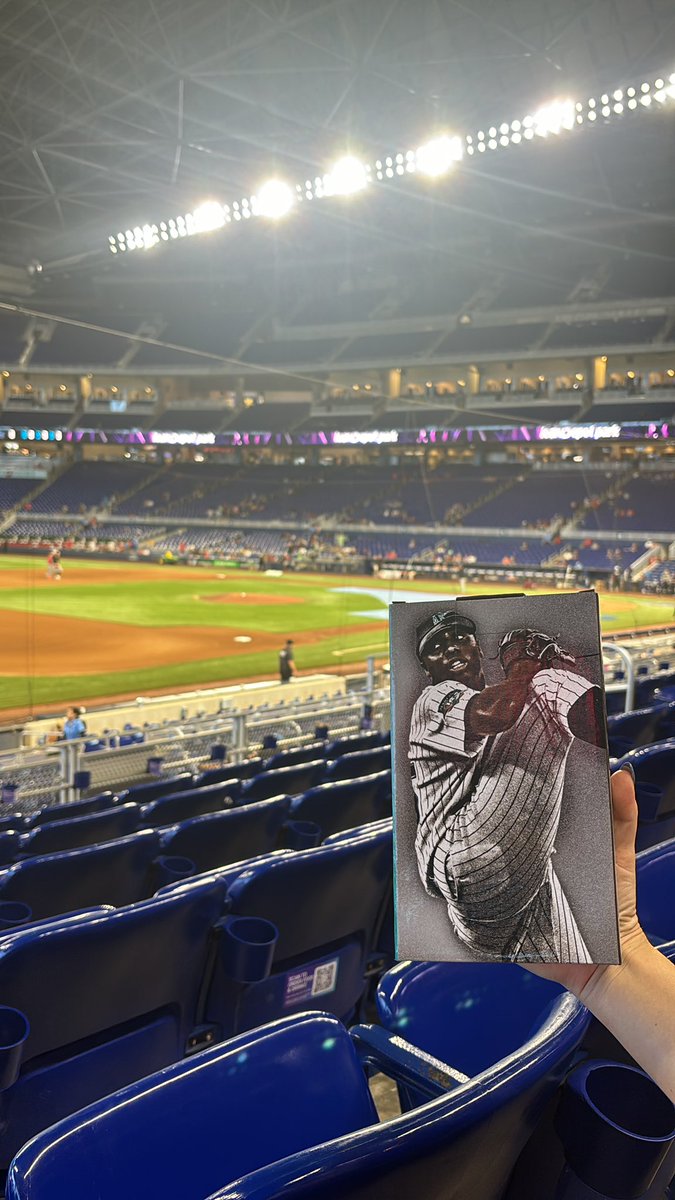 maxrip239's tweet photo. @DTrainMLB bobblehead day. Legend https://t.co/9PjgUv4Q3s