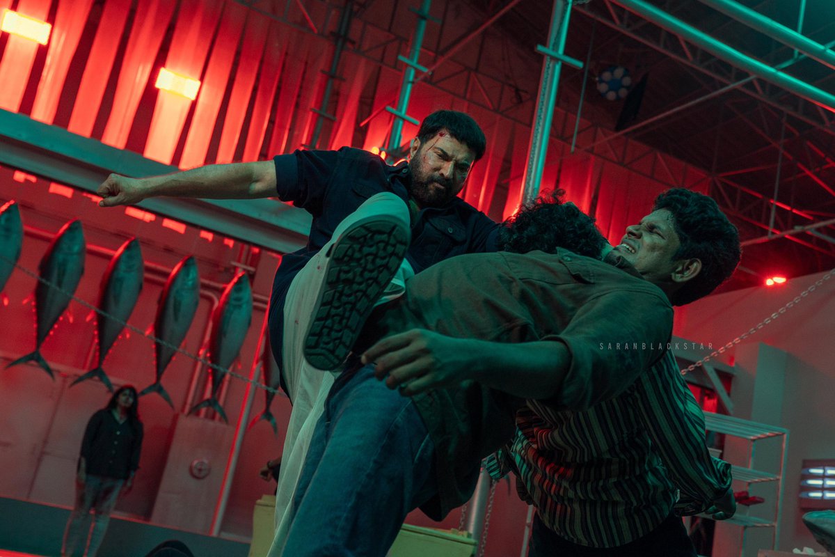 MKampanyOffl's tweet photo. This Climax Fight from #Turbo Have a Separate Fan Base 💥🔥👊

#Turbo Running Successfully

#Mammootty #MammoottyKampany #TurboMovie @mammukka https://t.co/iFjrJhhZF4