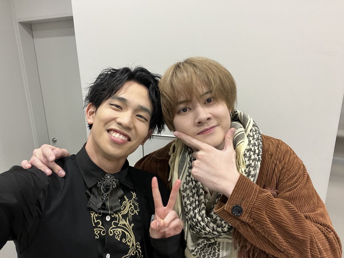 yuda_m_'s tweet photo. #SHAKES2024 名古屋公演千秋楽！
終幕いたしました！！！
ご来場いただき、本当に！！！！
ありがとうございました！！！！！🥳
めっっっっっっちゃたのしかったあ！！
アンコール公演出れないの悔しい！！
もう1回やりたい！！！！
でも、この先は座組の皆さんに
おまかせして、僕は名古屋から応援！ https://t.co/xXJdNlrt54