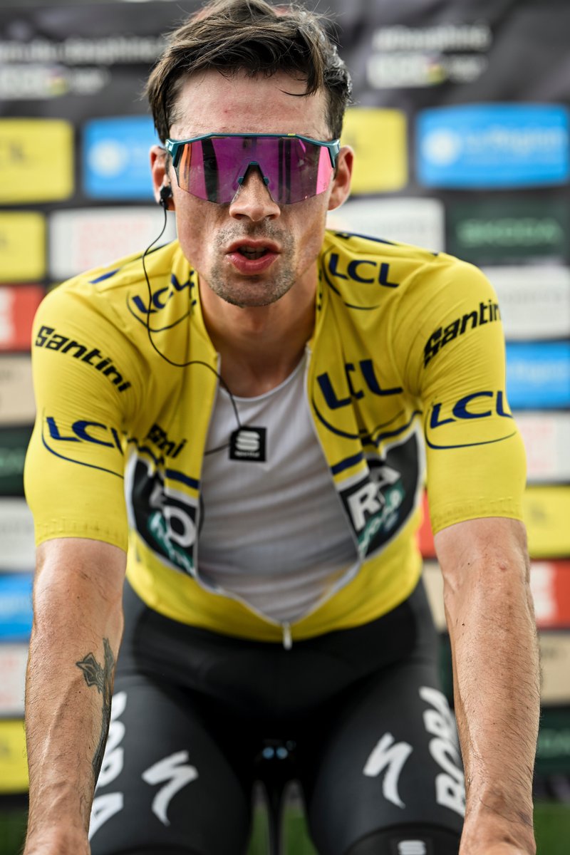 tourauverhalpes's tweet photo. 📲 Phone
📁 Albums
💛 Favourites

#Dauphiné https://t.co/ndVxx0bhhY